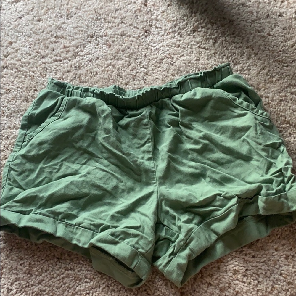 Flowy shorts